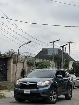 Toyota Highlander 2014 Blue