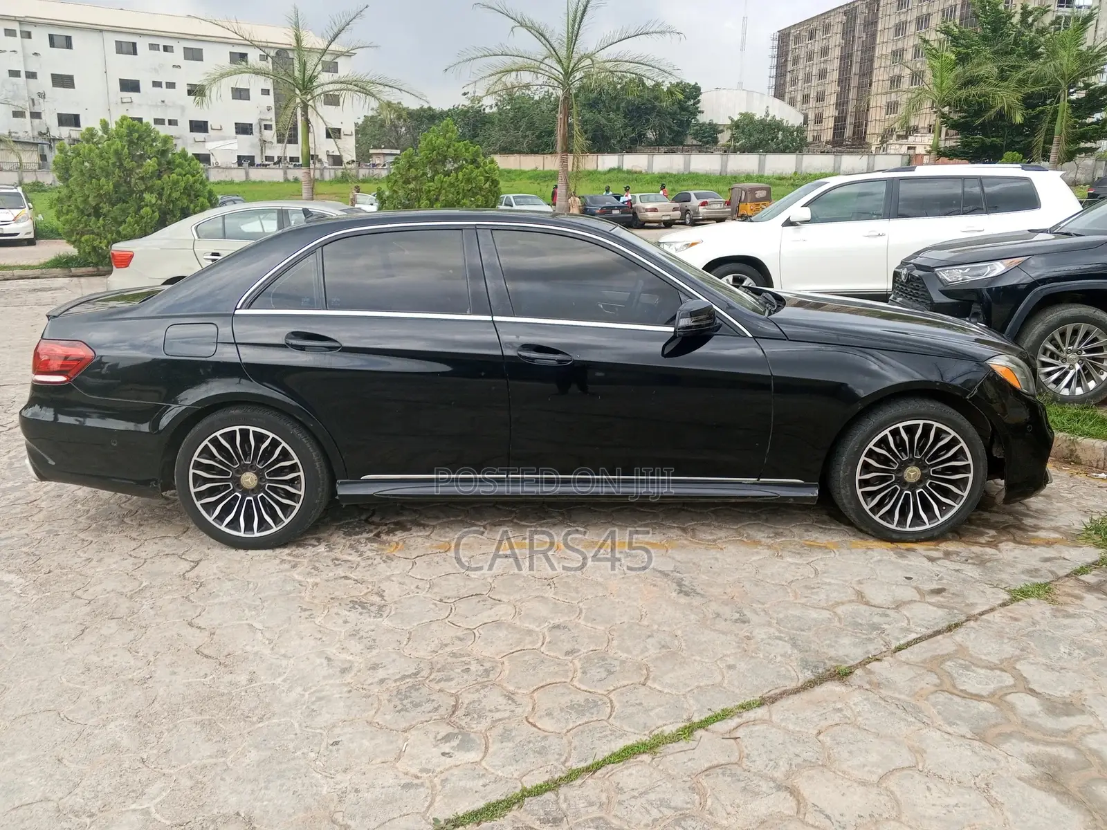 Mercedes-Benz E350 2014 Black
