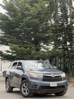 Toyota Highlander 2014 Blue