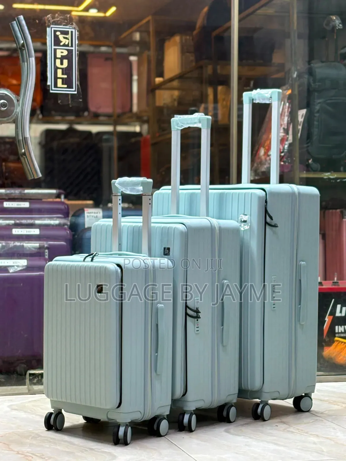 Lightweight Unbreakable Polypropylene Luggage Set