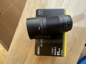 Nikon Z 85mm F1.8 S Mount Lens