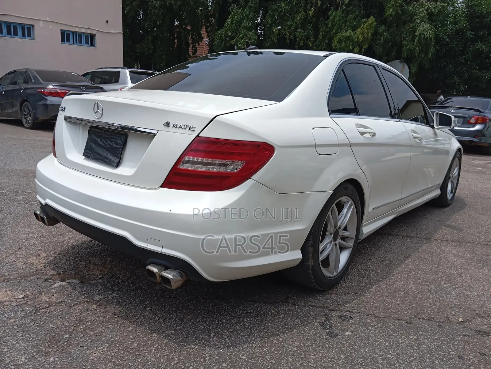 Mercedes-Benz C300 2012 White