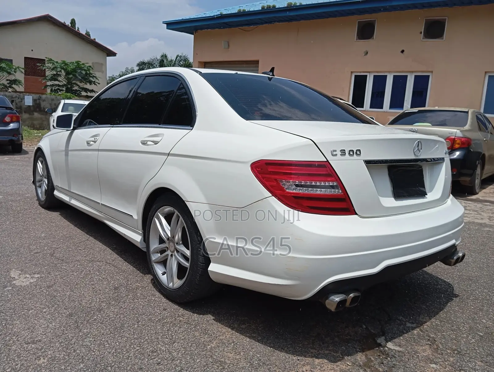 Mercedes-Benz C300 2012 White