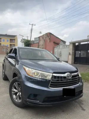 Toyota Highlander 2014 Blue