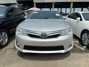 Toyota Camry 2013 Silver