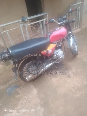 Bajaj Boxer 100 2021 Black