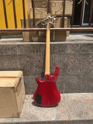 Ibanez GSR200
