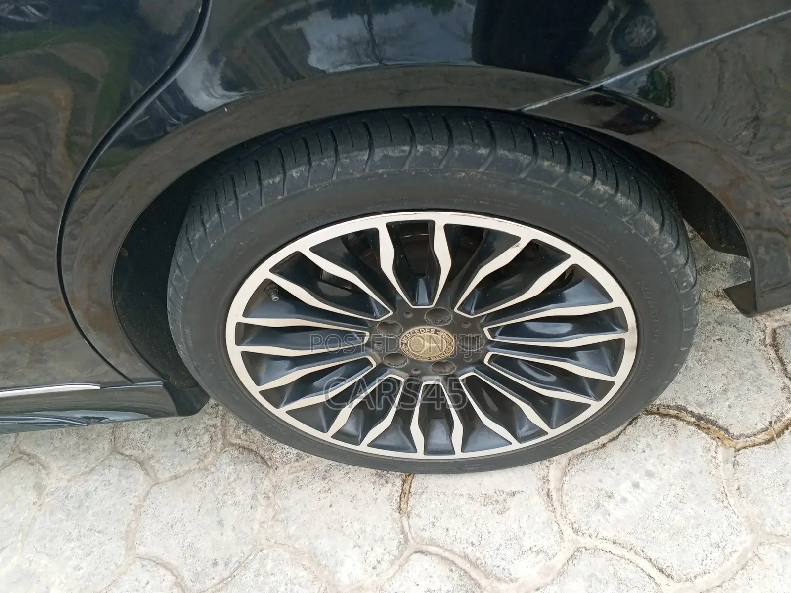 Mercedes-Benz E350 2014 Black