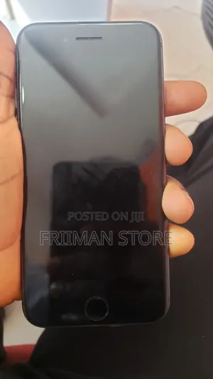 Apple iPhone 8 64 GB Black