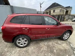 Hyundai Santa Fe 2.2 CRDi 4WD Automatic 2009 Red