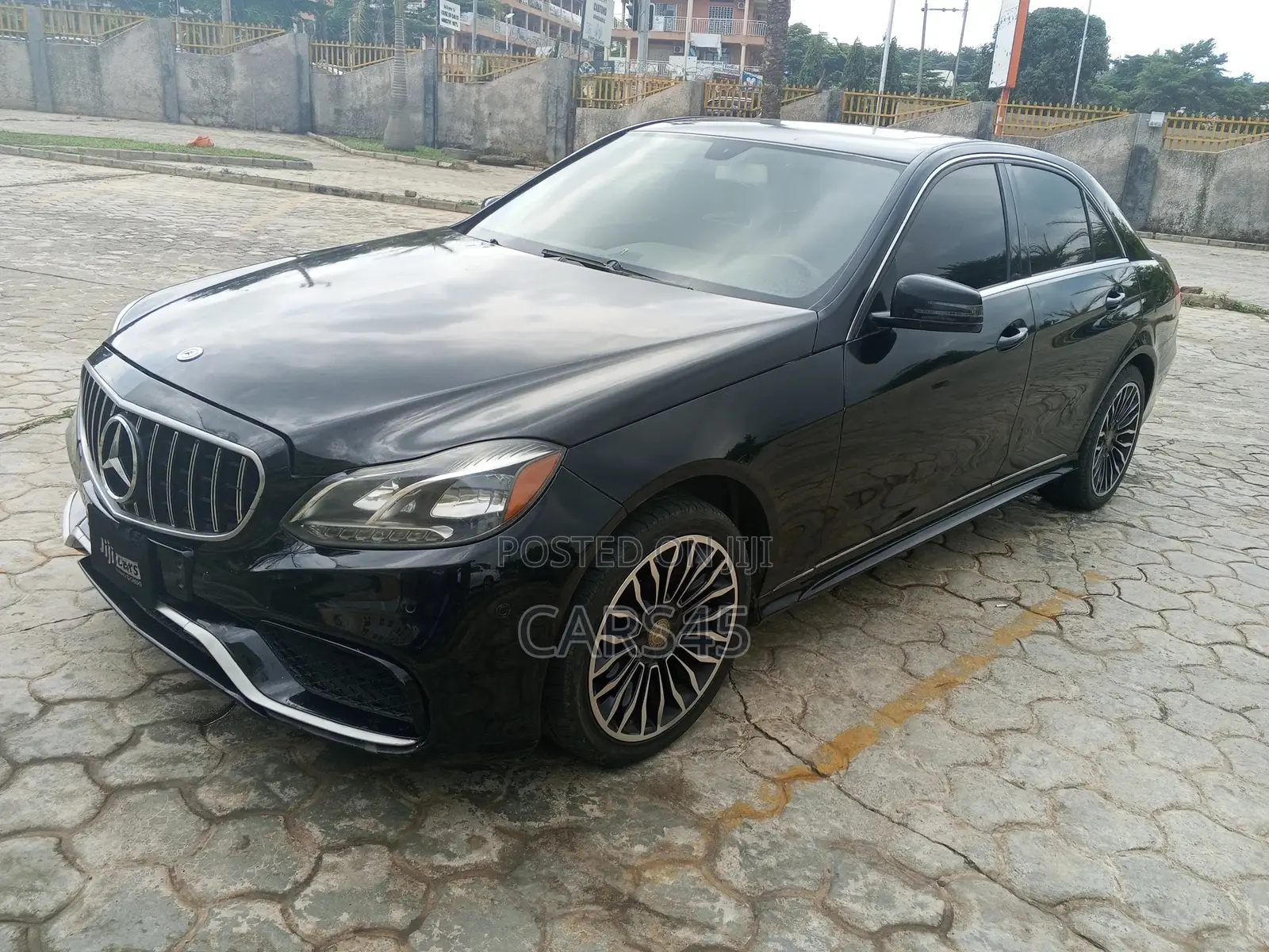 Mercedes-Benz E350 2014 Black