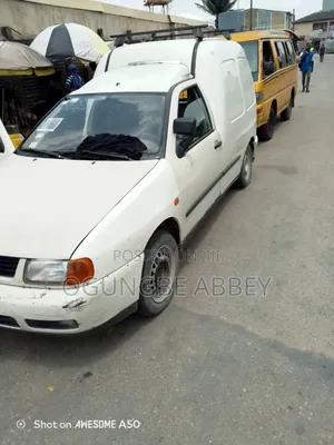 Volkswagen Caddy 2004 White