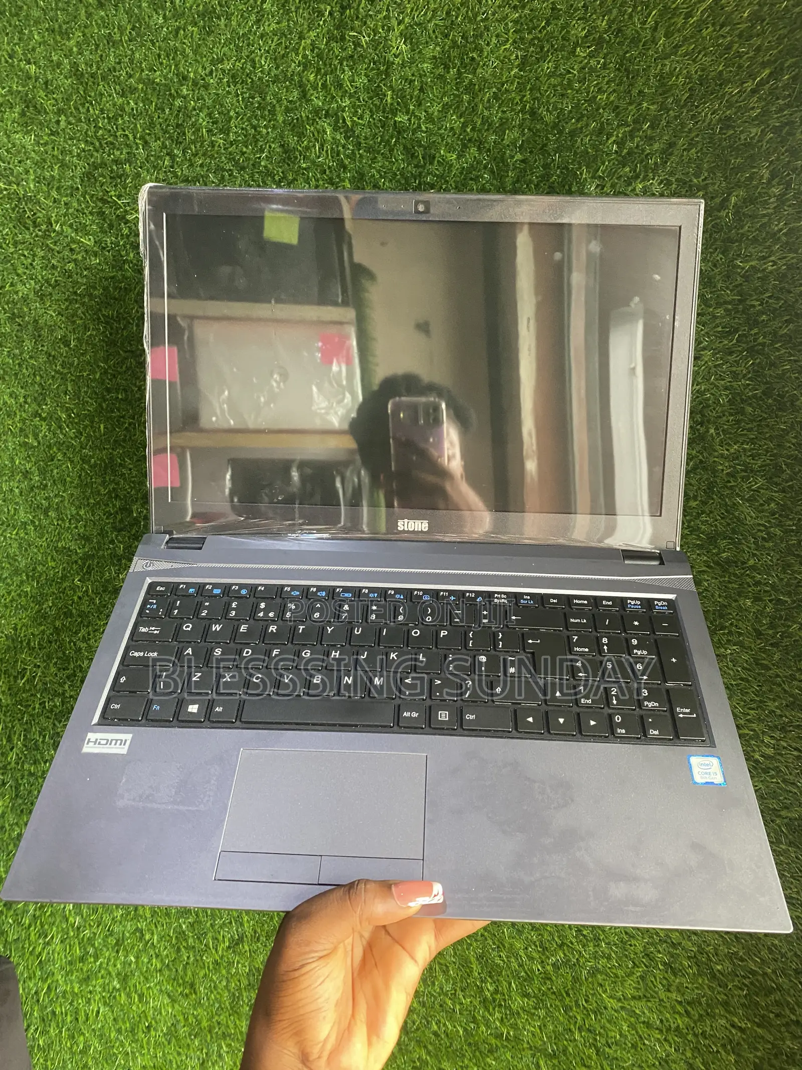 Laptop Stone Stone 8GB Intel Core i5 SSD 128GB