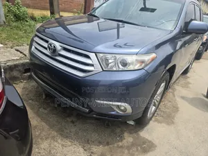 Toyota Highlander 2011 Blue