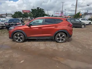 Hyundai Tucson Eco AWD 2016 Orange