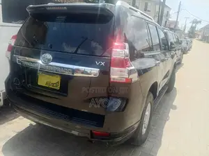 Toyota Land Cruiser Prado 2015 Black