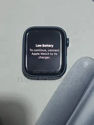 Apple Watch SERIES 7 41MM GPS LTE ( ICloud Locked)
