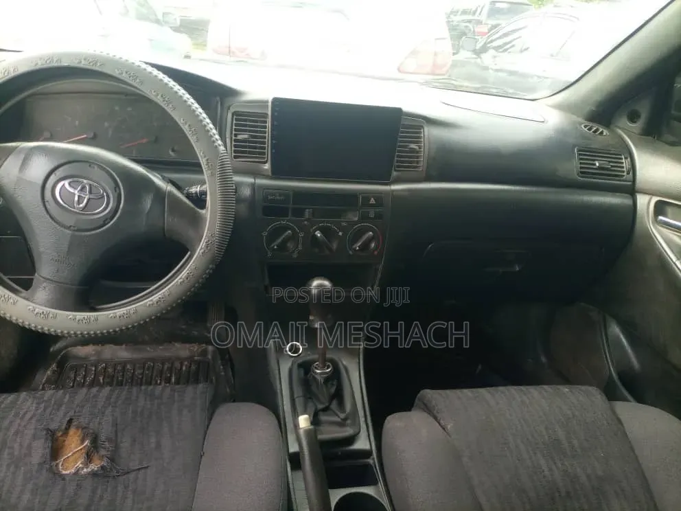 Toyota Corolla 2004 Silver