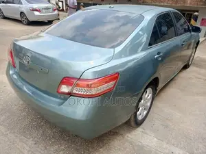 Toyota Camry 2010 Blue