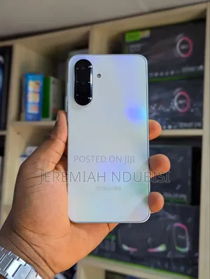 Samsung Galaxy A36 128 GB White