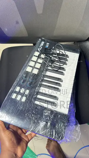Open Box Alesis V25 Available for Sale