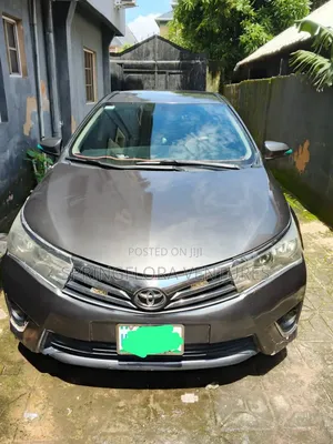 Toyota Corolla 2015 Gray