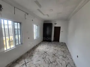 1bdrm Apartment in Lekki Phase 1 for rent