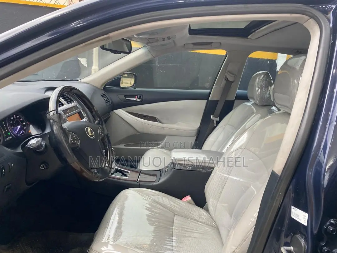 Lexus ES 350 2012 Blue