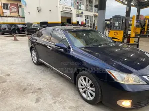 Lexus ES 350 2012 Blue