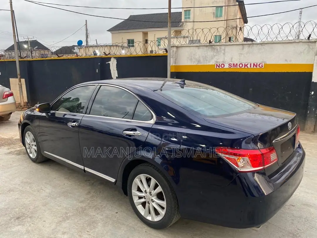 Lexus ES 350 2012 Blue
