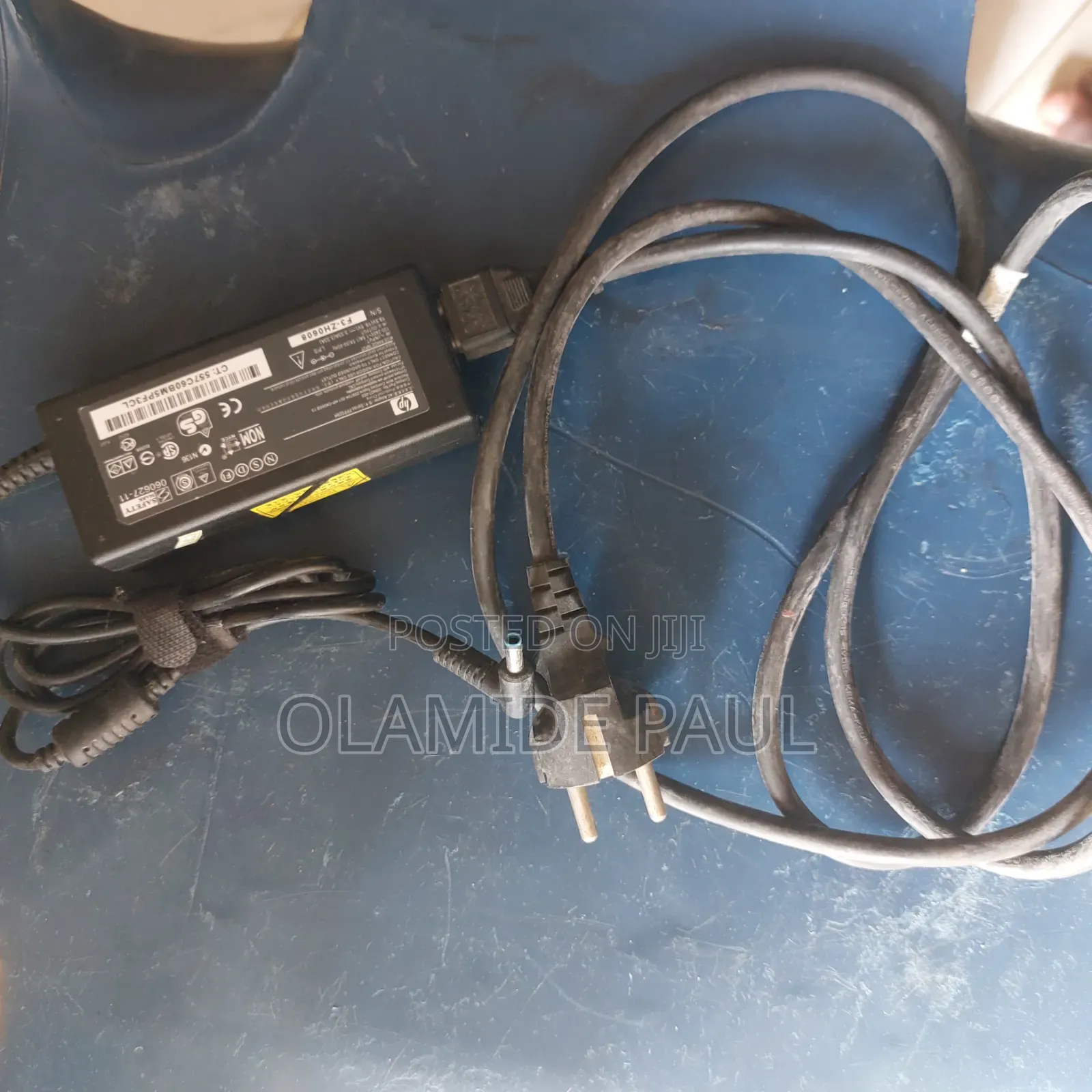 HP Laptop Charger