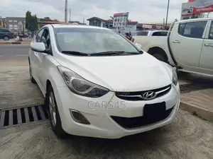 Hyundai Elantra 2013 White