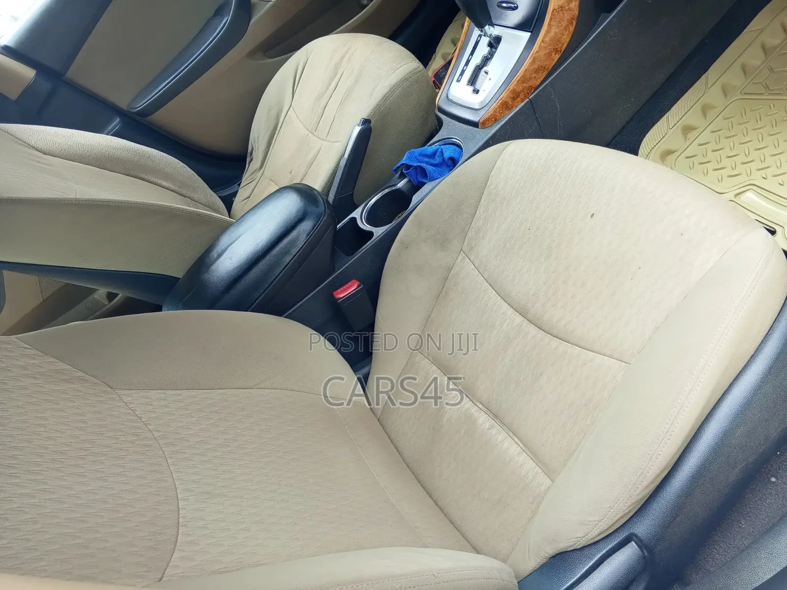 Hyundai Elantra 2013 White