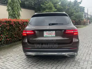 Mercedes-Benz GLC-Class 2016 Brown