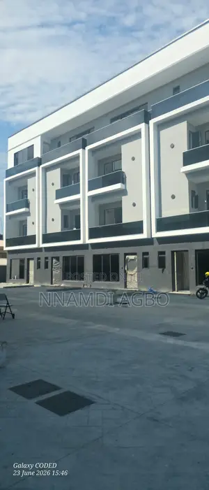 4bdrm Duplex in Lekki Phase 1 for rent