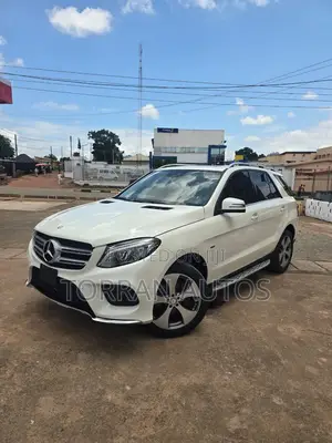 Mercedes-Benz GLE-Class GLE 350 2017 White