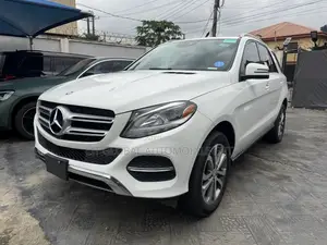 Mercedes-Benz GLE-Class 2016 White