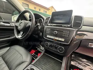 Mercedes-Benz GLE-Class 2016 White
