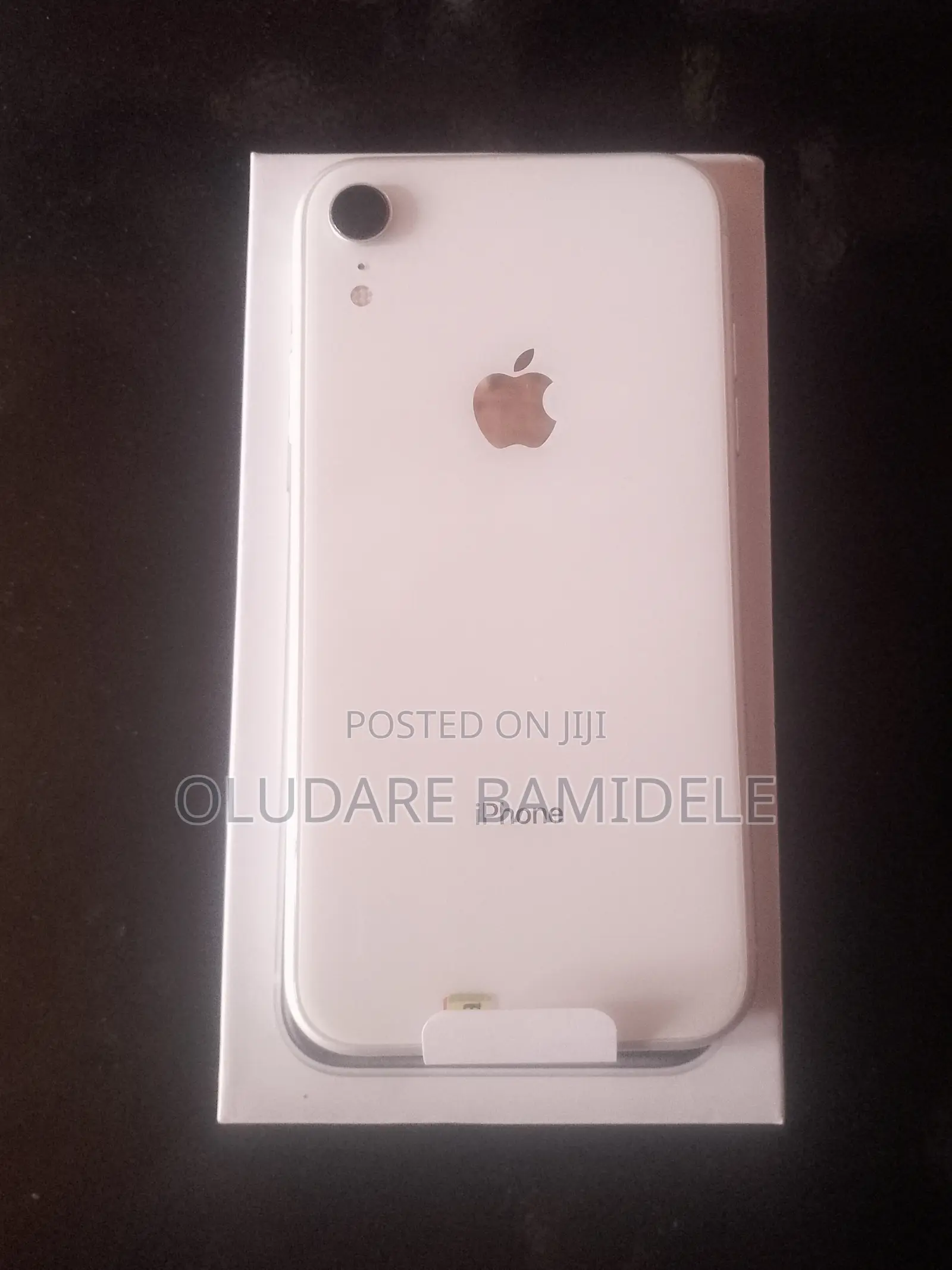 Apple iPhone XR 128 GB Red