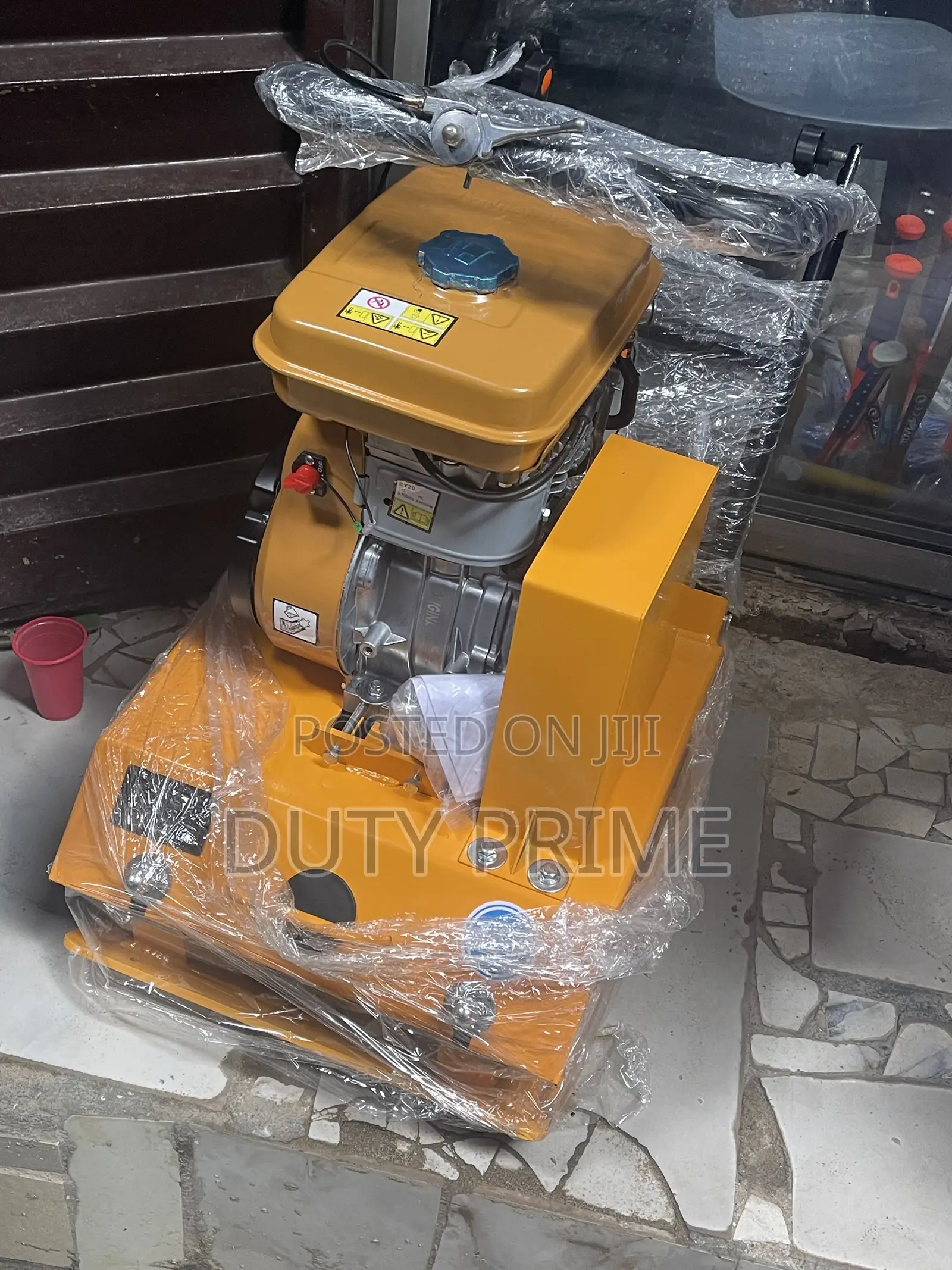 C120 Plate Compactor | 15kN Petrol Vibratory Compactor | 65kg