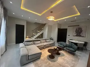 Furnished 4bdrm Townhouse/Terrace in Lekki for sale