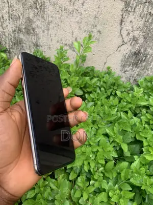 Apple iPhone XS Max 64 GB Gold