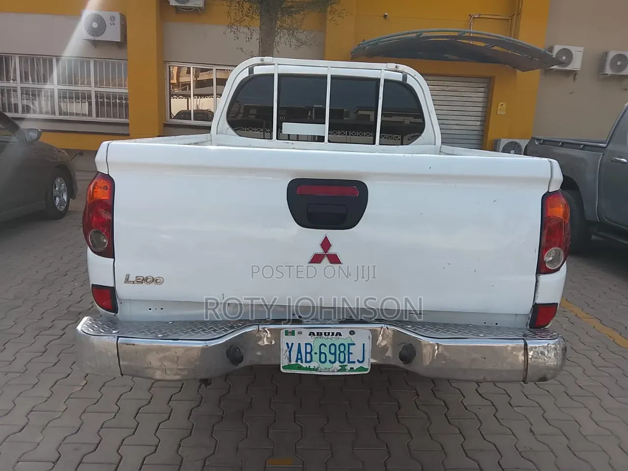 Mitsubishi L200 2003 White