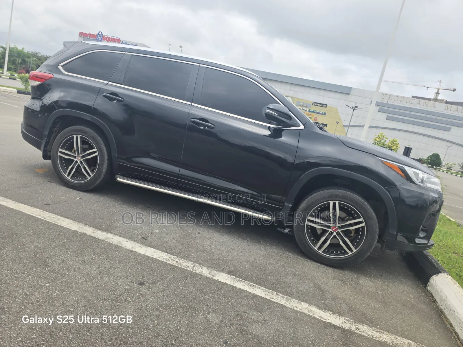 Toyota Highlander 2016 Black