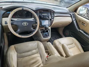 Toyota Highlander 2002 Silver