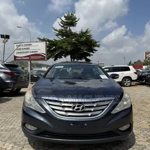 Hyundai Sonata Limited Sedan FWD (2.4L 4cyl 6A) 2012 Black