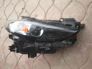 Mazda 3 2019 - 2023 Headlight. Tokunbo, Passenger Side.