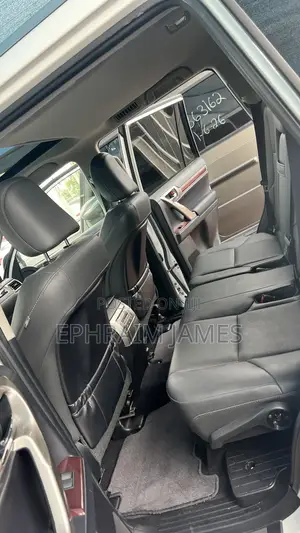 Lexus GX 460 Base 2019 White