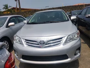 Toyota Corolla 2009 Silver