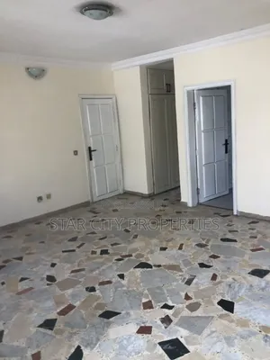 5bdrm House in Ramat, Ogudu Gra for rent